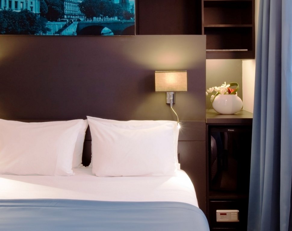 Hotel Bailli de Suffren 20