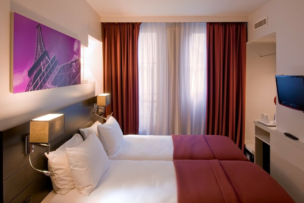 Hotel Bailli de Suffren 24