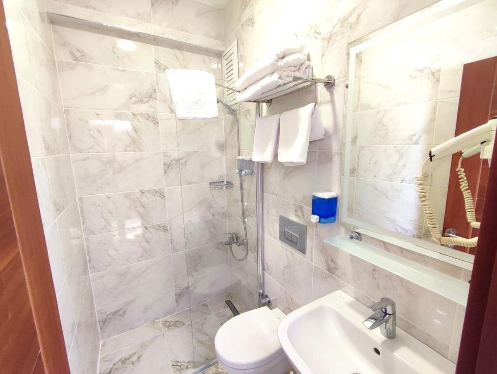 Euro Diamond Hotel 8