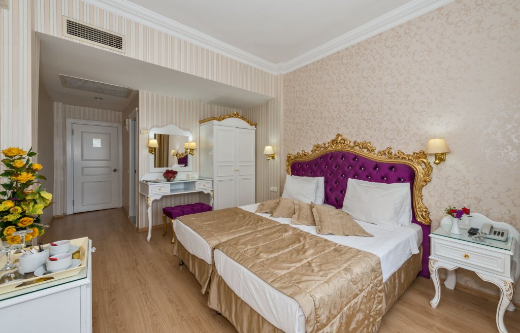Hotel Santa Sophia 11