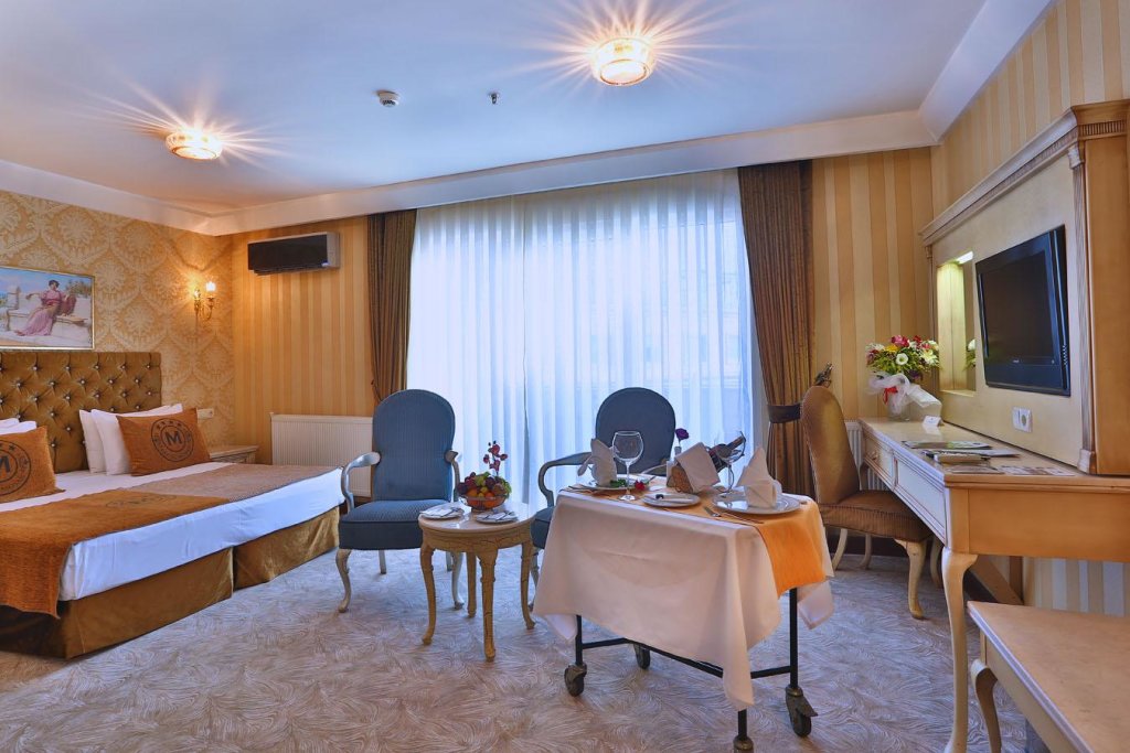 Hotel Mosaic 1