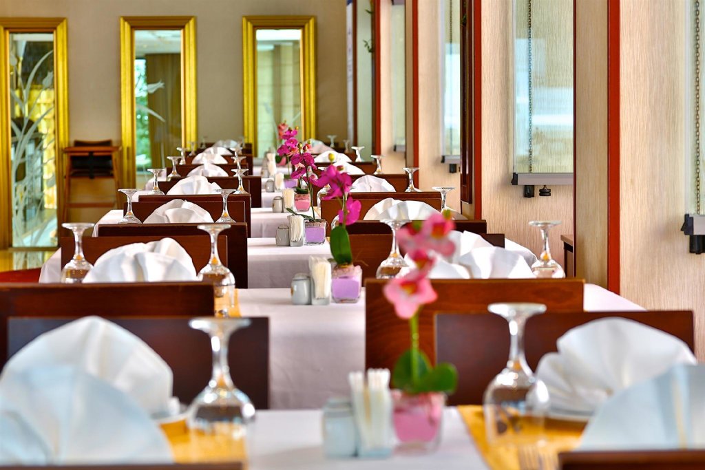 Hotel Mosaic 23