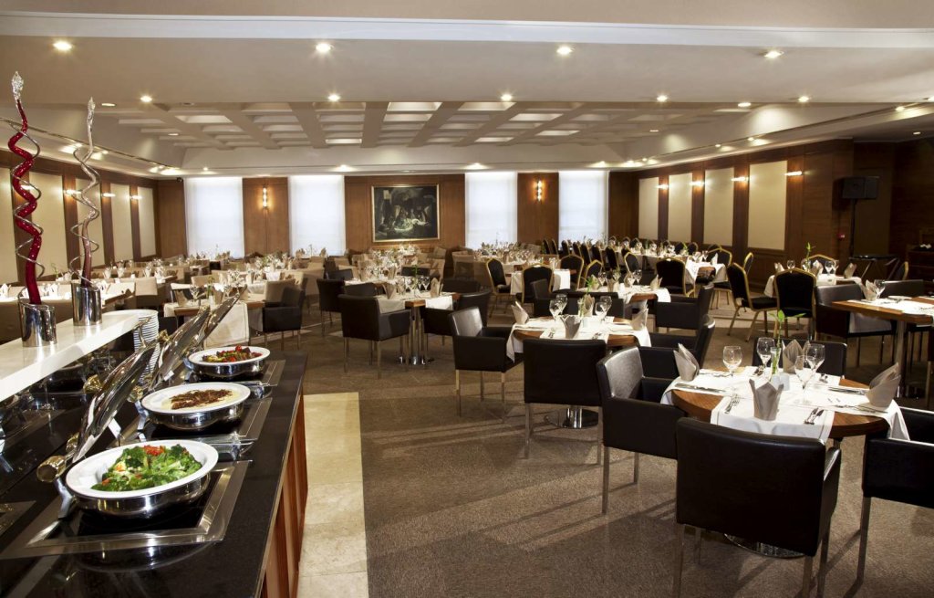 Dedeman Istanbul 12