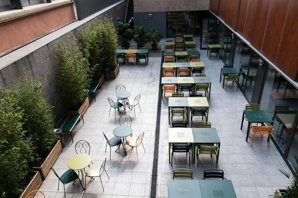 Barcelona Pere Tarrés Hostel 16