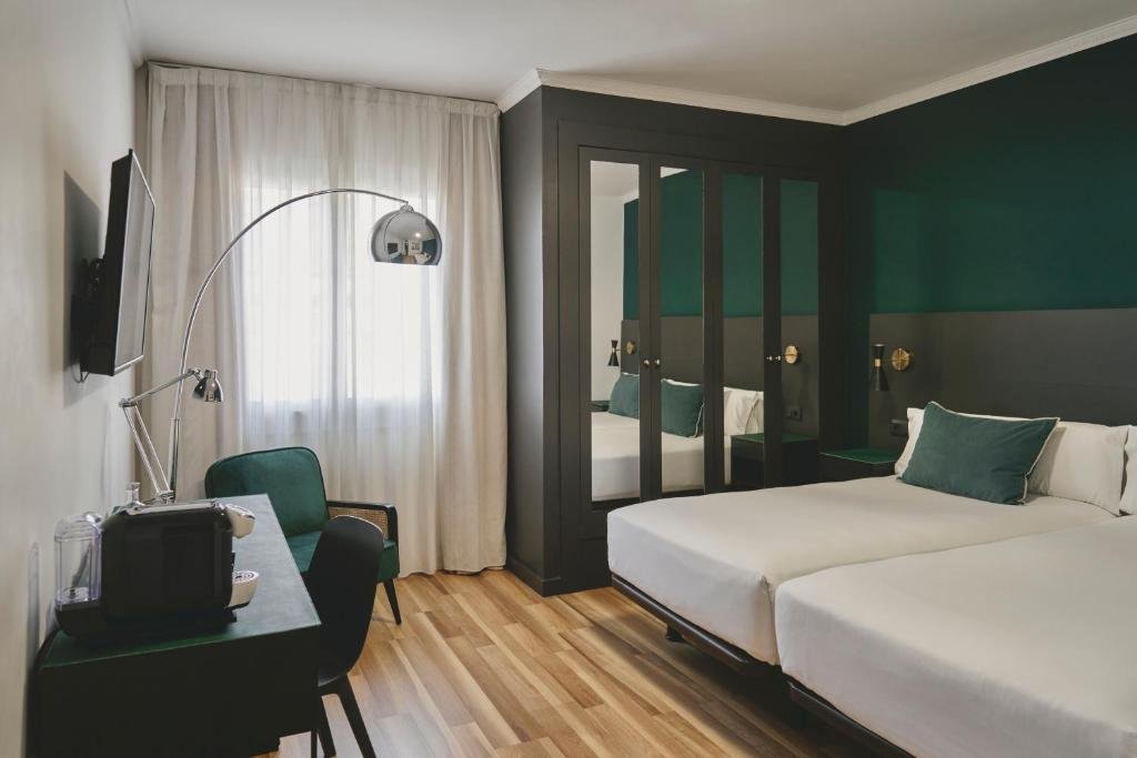 Arenas Atiram Hotels 12