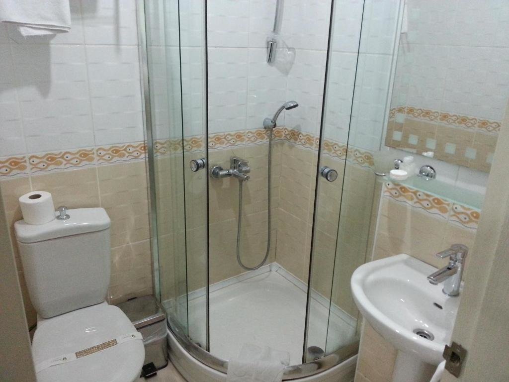 May Hotel 7