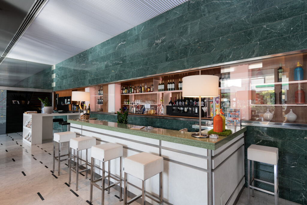 Aparthotel Atenea 20