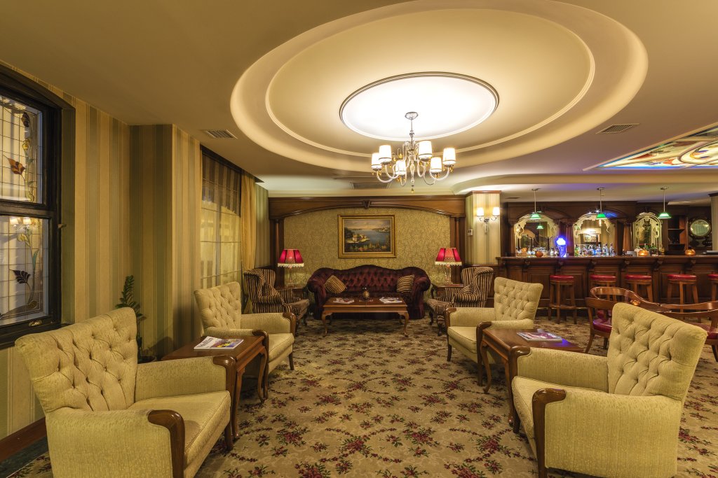 Grand Yavuz Hotel 10