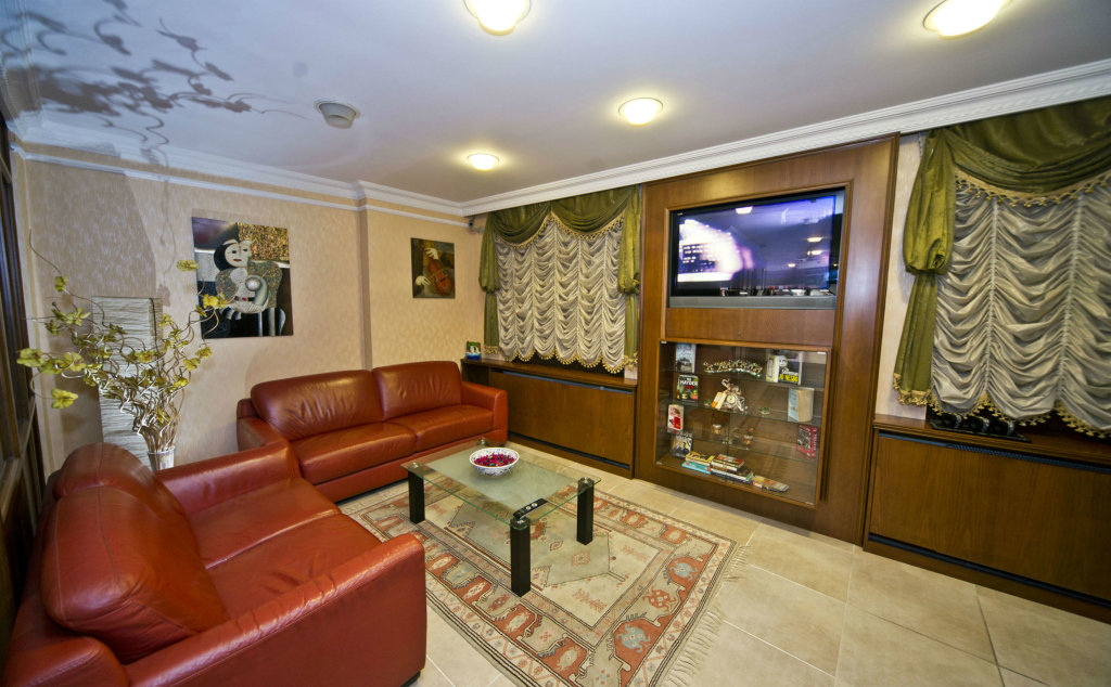 Hotel Kupeli 5