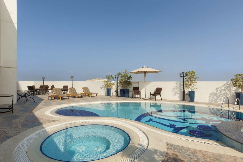 Howard Johnson by Wyndham Bur Dubai 18