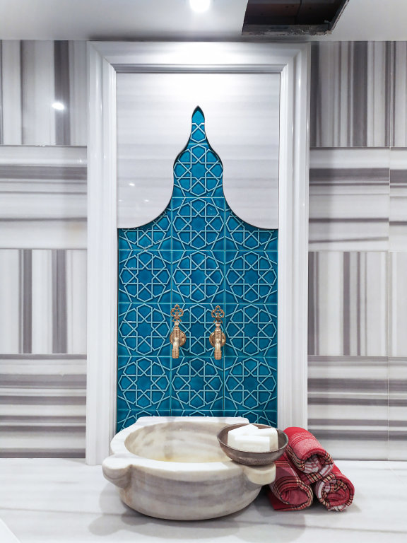 Great Fortune Design Hotel 20
