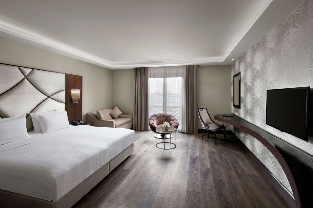 DoubleTree by Hilton Istanbul Esentepe 16