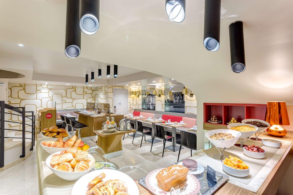 Hotel Yllen Eiffel 11