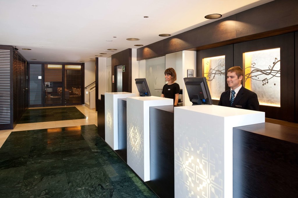 Catalonia Rigoletto Hotel 15