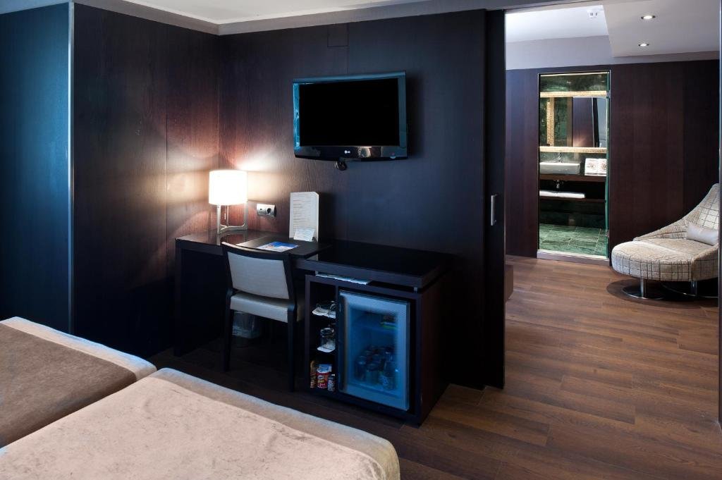 Catalonia Rigoletto Hotel 8