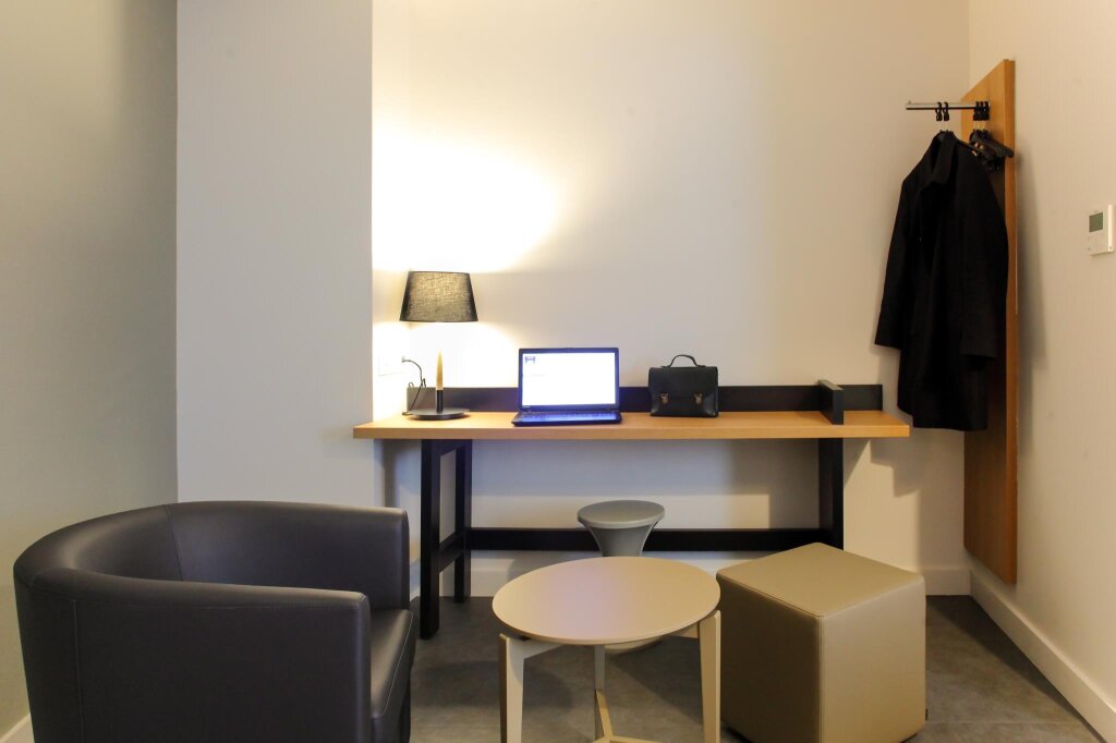 Hotel Reseda 22