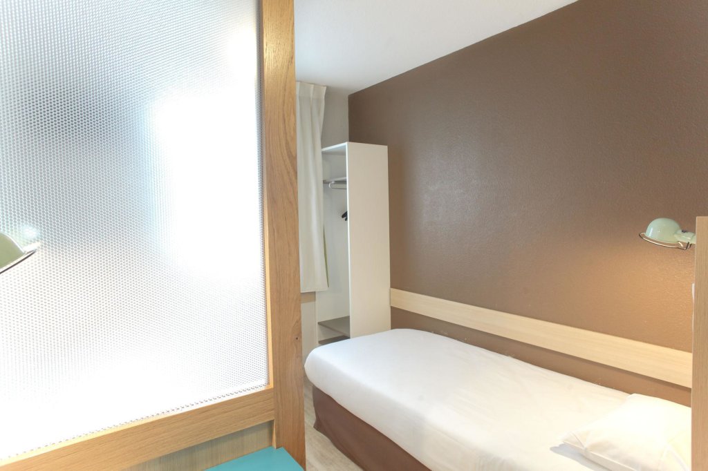 Hotel Reseda 5