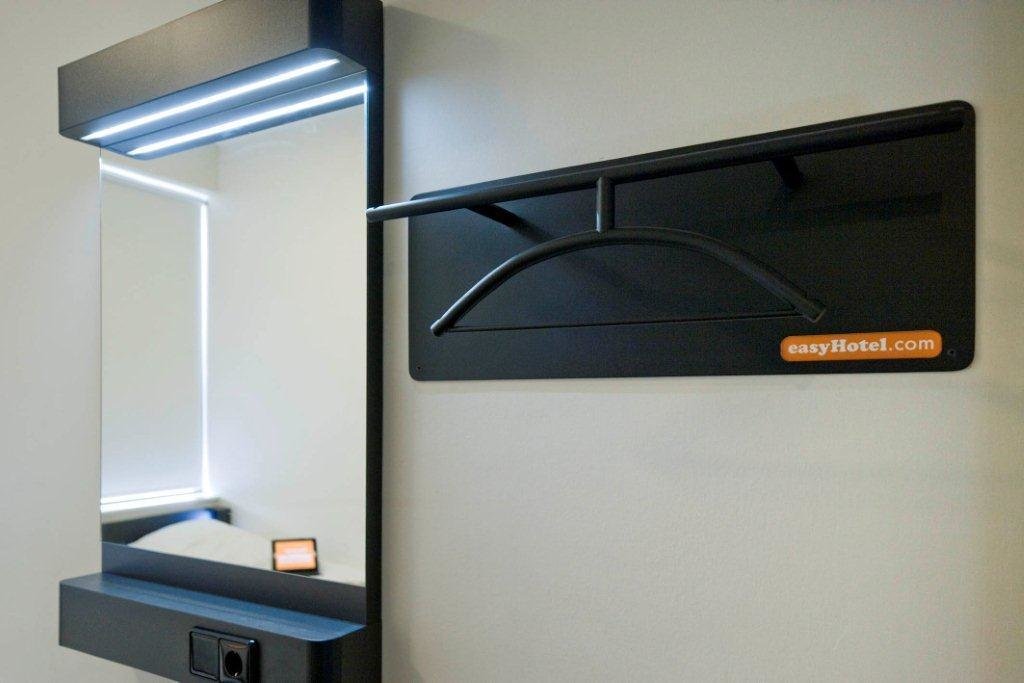 easyHotel Amsterdam City Centre South 5