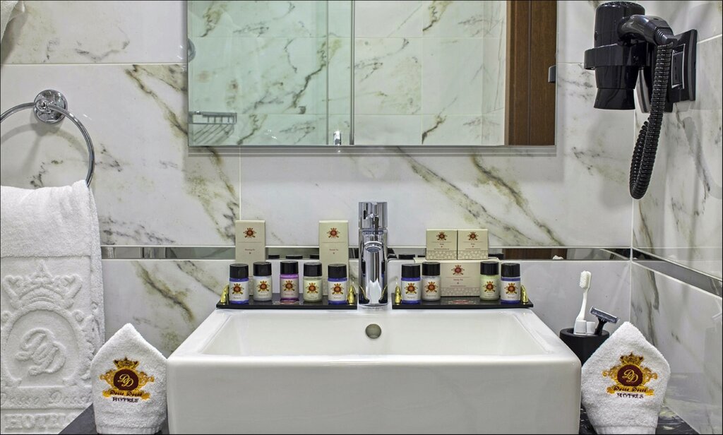 Dosso Dossi Hotels Old City 1