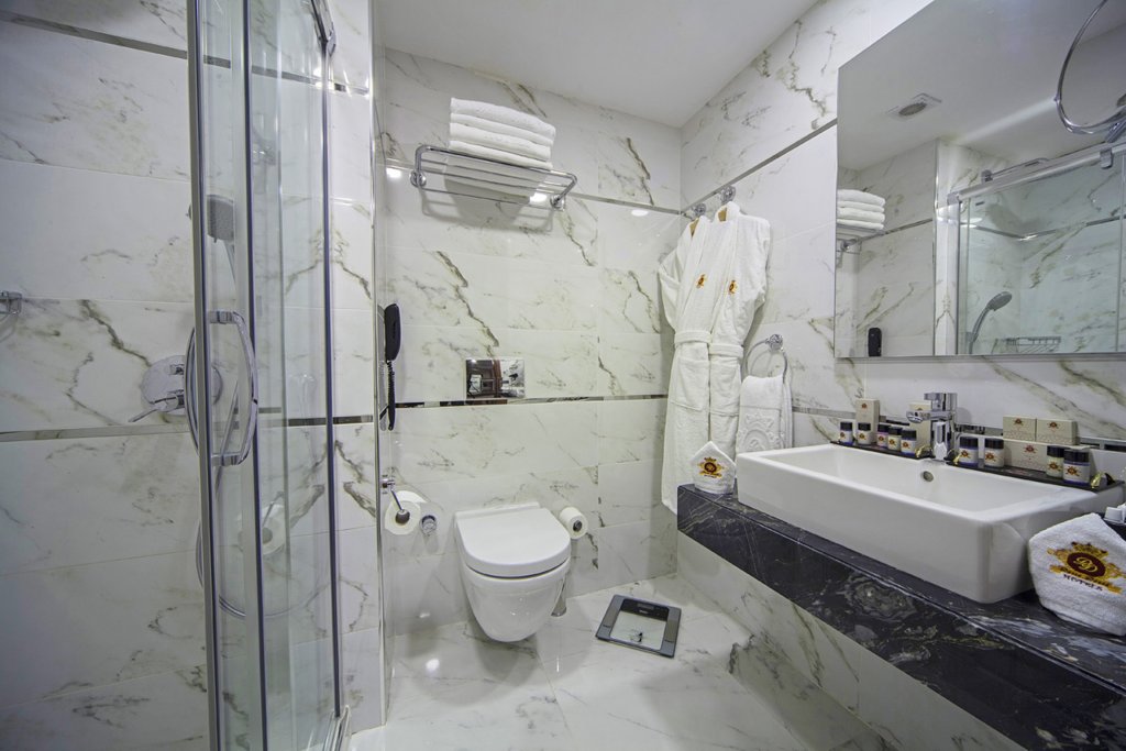 Dosso Dossi Hotels Old City 3