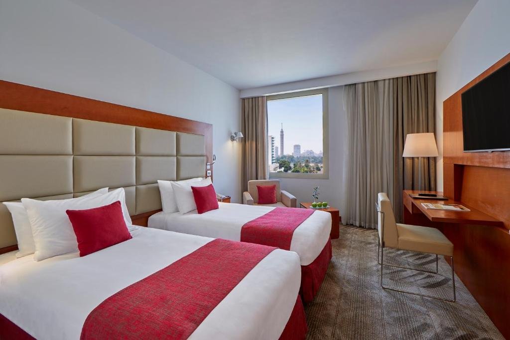 Steigenberger Hotel El Tahrir 12