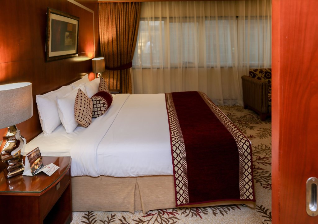 Ramee Royal Hotel 19