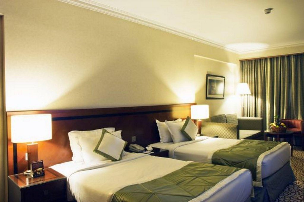 Ramee Royal Hotel 21