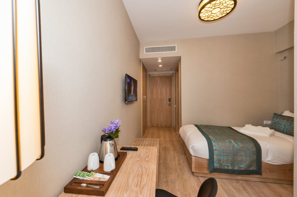 Aybar Hotel 16