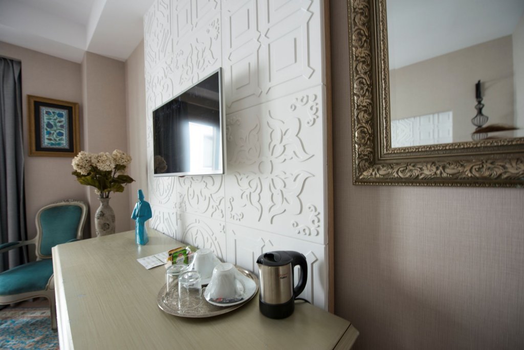 Aybar Hotel 9