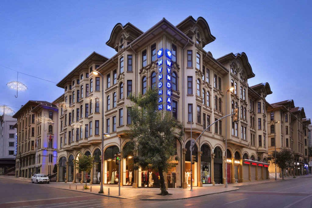 Crowne Plaza Istanbul - Old City, an IHG Hotel 1