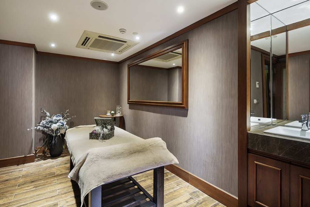 Crowne Plaza Istanbul - Old City, an IHG Hotel 18