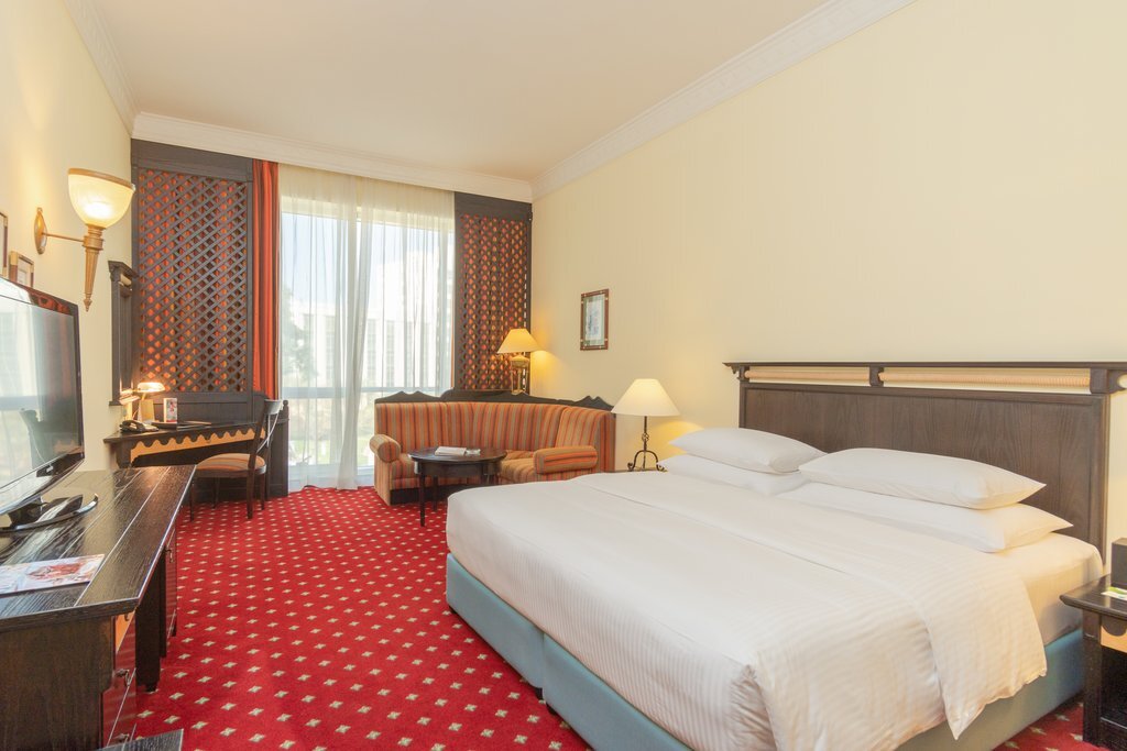 Millennium Airport Hotel Dubai 7