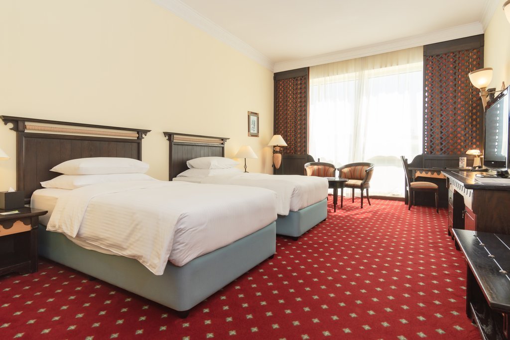 Millennium Airport Hotel Dubai 8
