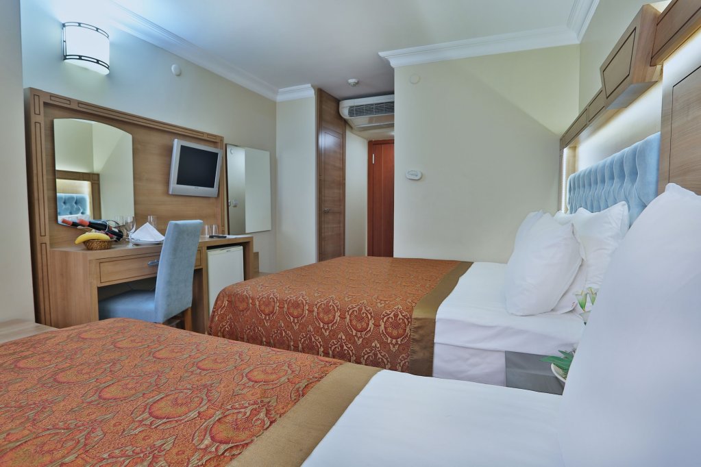 Budo Hotel 22