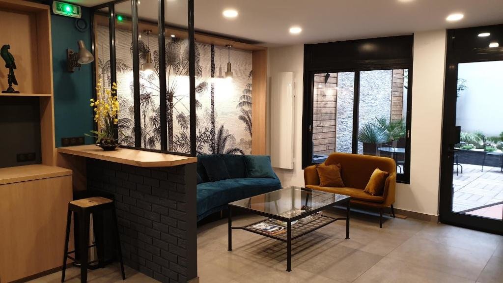 Hotel Paris Villette 10