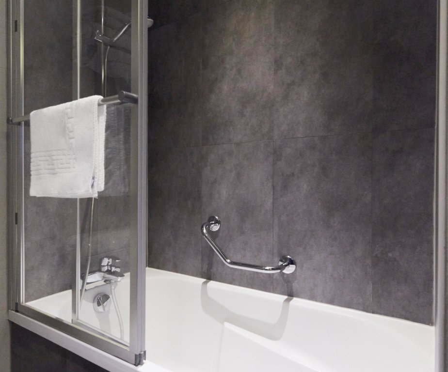 Hotel Paris Villette 14