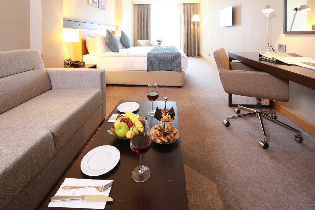 Port Bosphorus Hotel 11