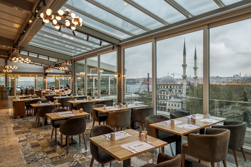 Port Bosphorus Hotel 5