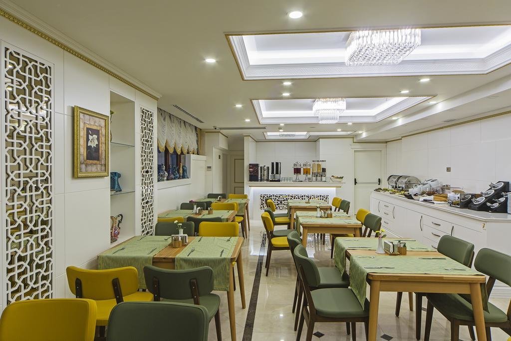 Grand Naki Hotel 22