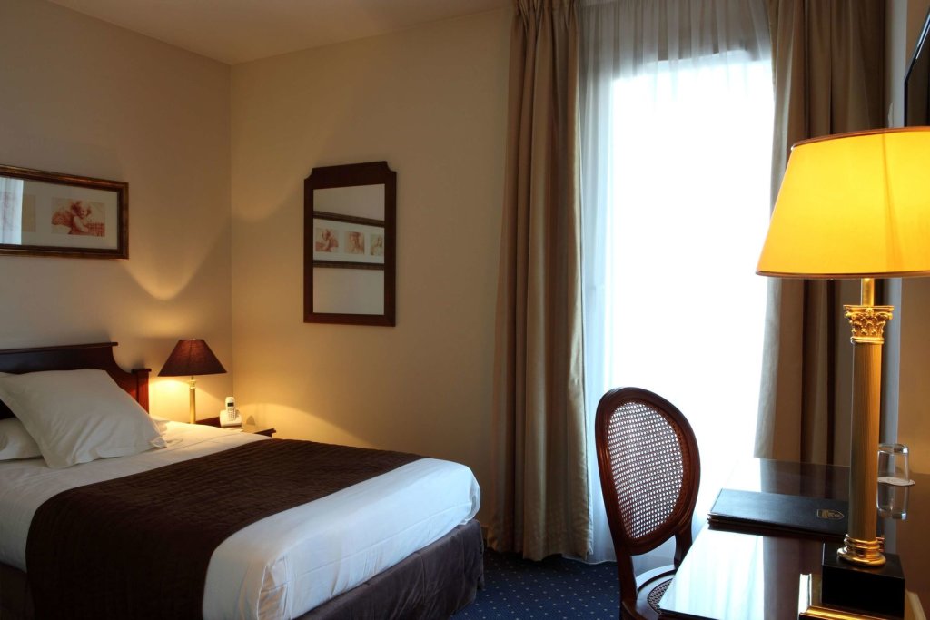 Amiral Hôtel 10