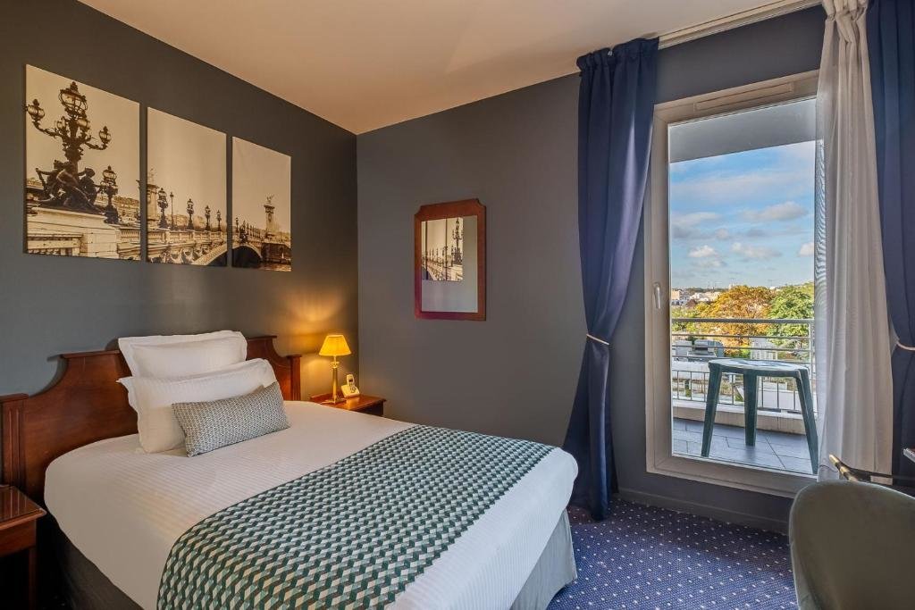 Amiral Hôtel 24