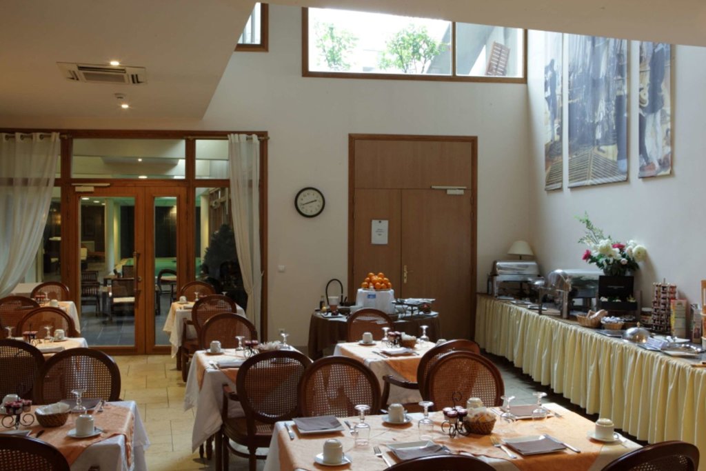 Amiral Hôtel 8