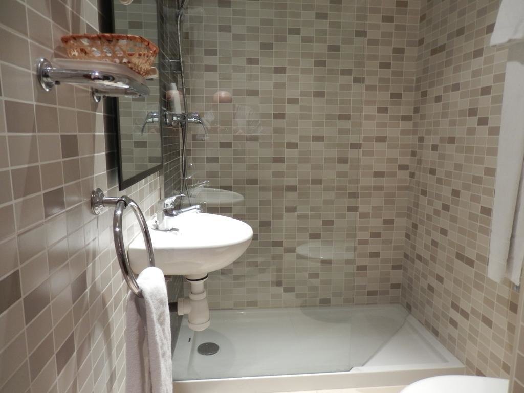 Hotel Ingles 2