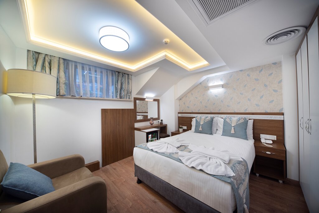 Lika Hotel 13