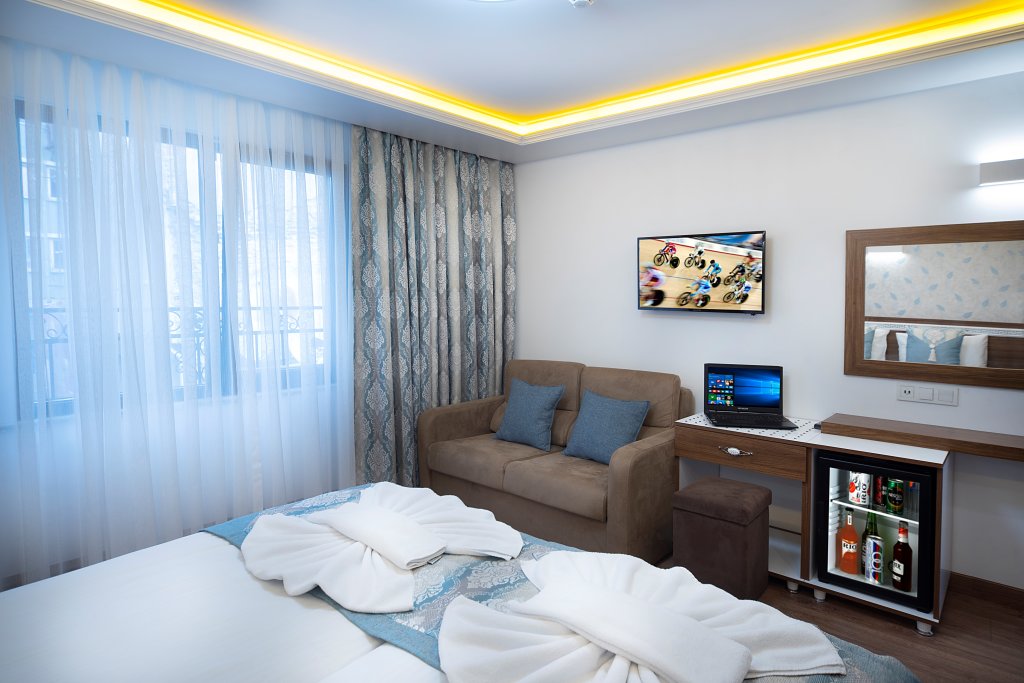 Lika Hotel 19