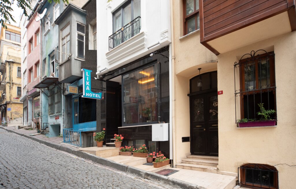 Lika Hotel 4