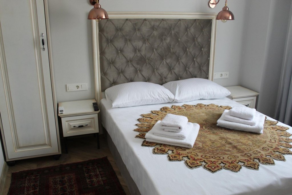 Good Night Hotel Istanbul 3