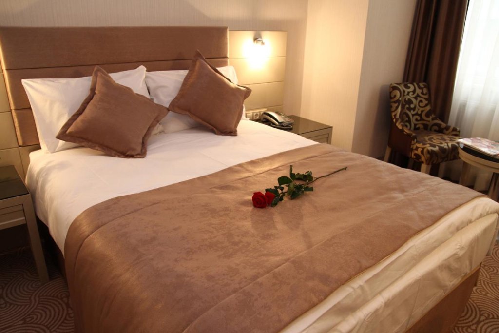 Amethyst Hotel 3