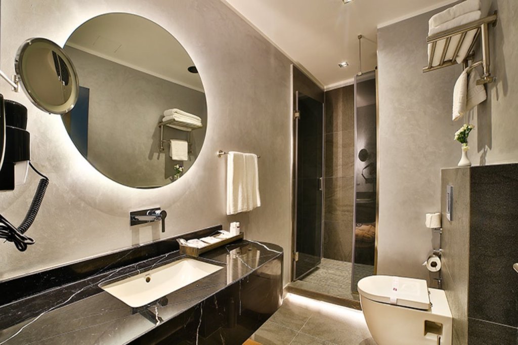Amethyst Hotel 4
