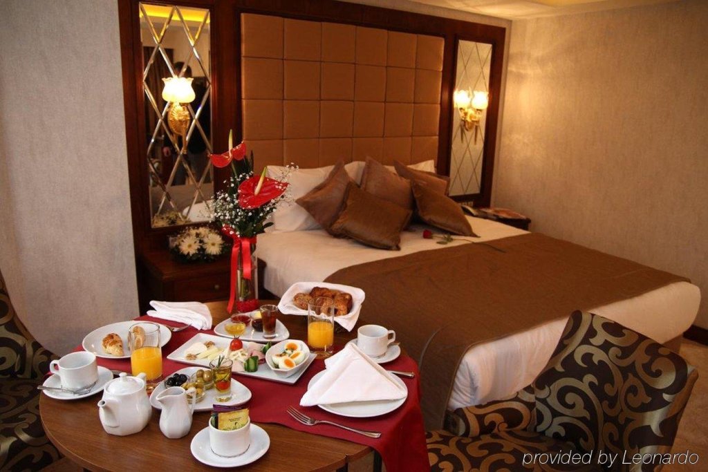 Amethyst Hotel 7